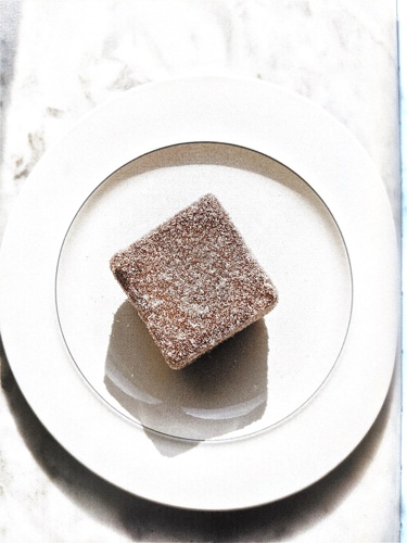 Lemon poppyseed cake