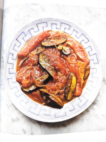 Cèps with tomato sauce