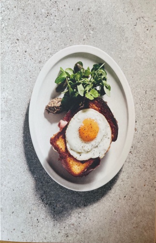 Croque madame, leg ham, comté béchamel